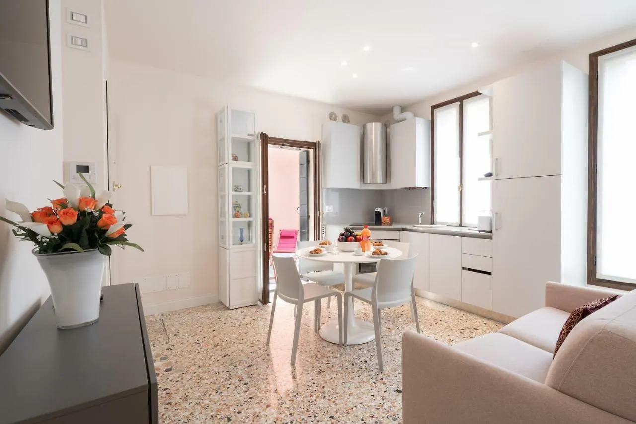 Ve.N.I.Ce Cera Remer Suite Veneza Apartamento